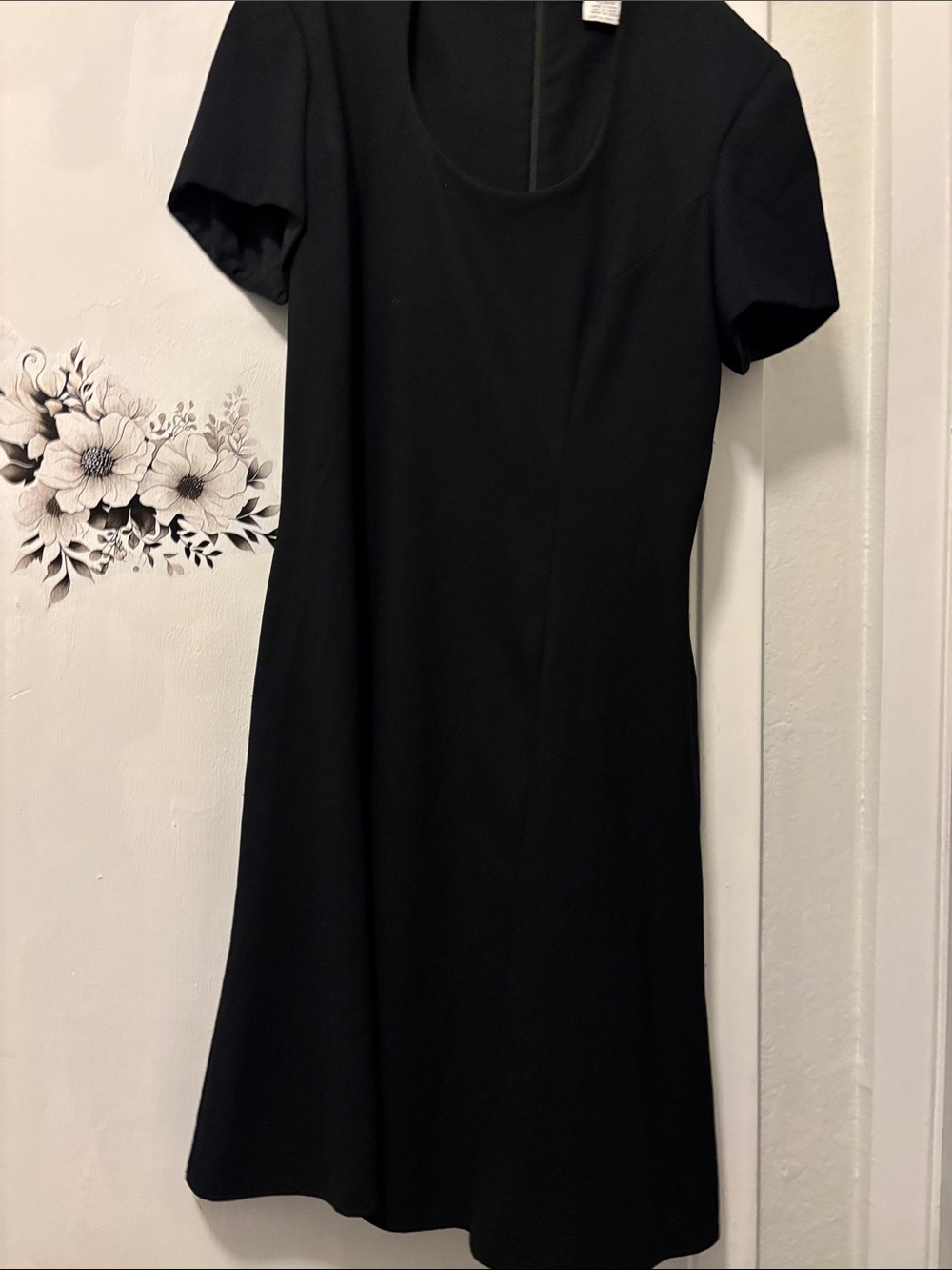 Liz Claiborne Black Short-Sleeve Midi Dress